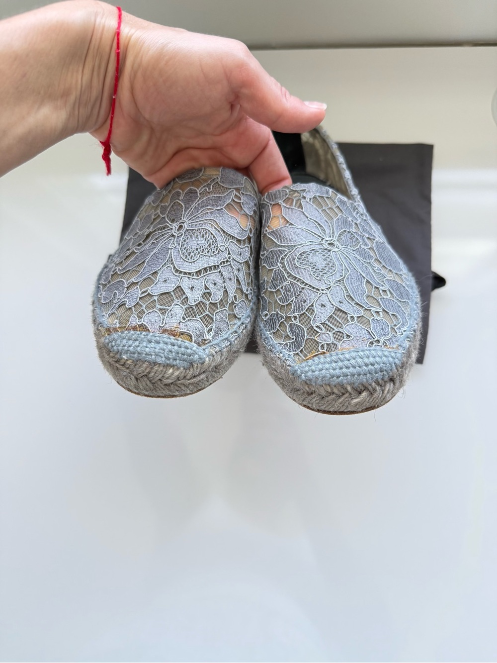 Dolce & Gabbana Lace Espadrilles Gray Floral Slip-On Flats Size 38 Made in Italy